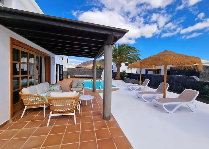 Costa Christina Con Piscina Climatiza Villa Yaiza (Lanzarote)