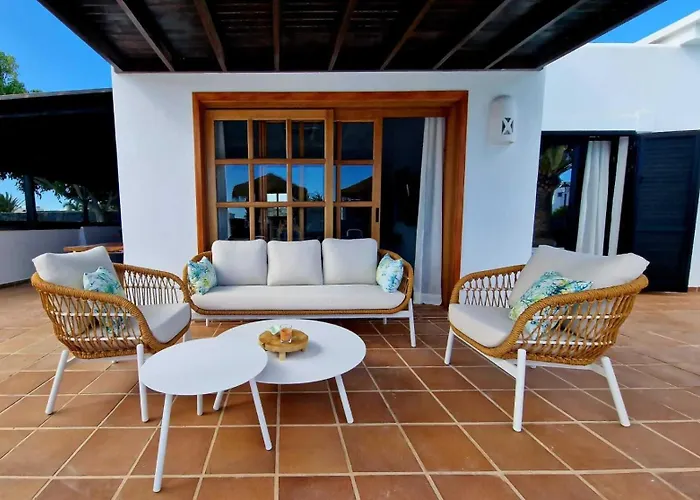 Costa Christina Con Piscina Climatiza Villa Yaiza (Lanzarote)